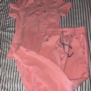 Women's Pink Scrub Set
